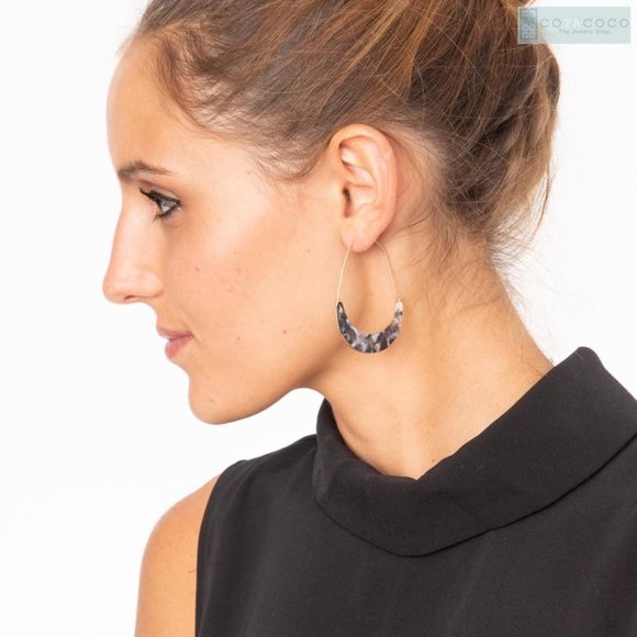 Anthro Leopard Acetate Gold Crescent Hoop Earrings - Picture 10 of 10